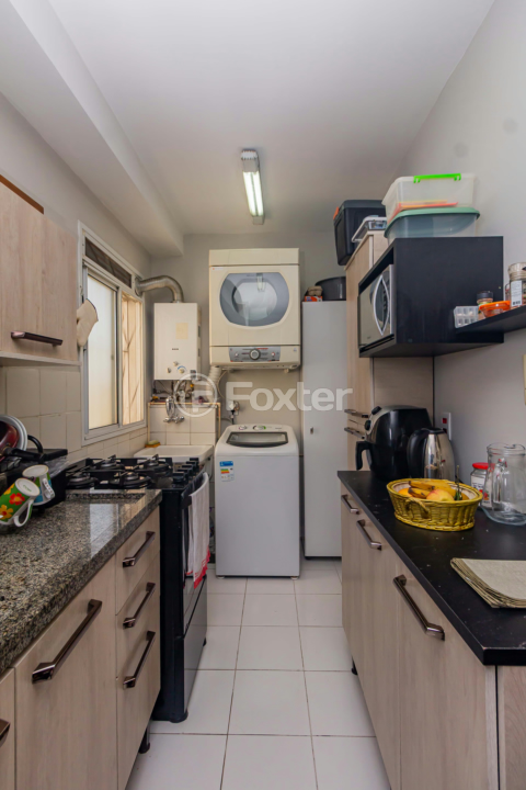 Apartamento à venda com 2 quartos, 57m² - Foto 13