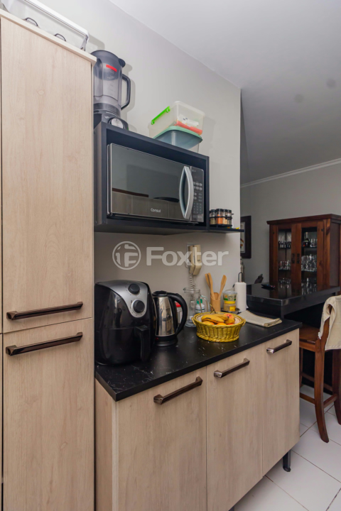 Apartamento à venda com 2 quartos, 57m² - Foto 17