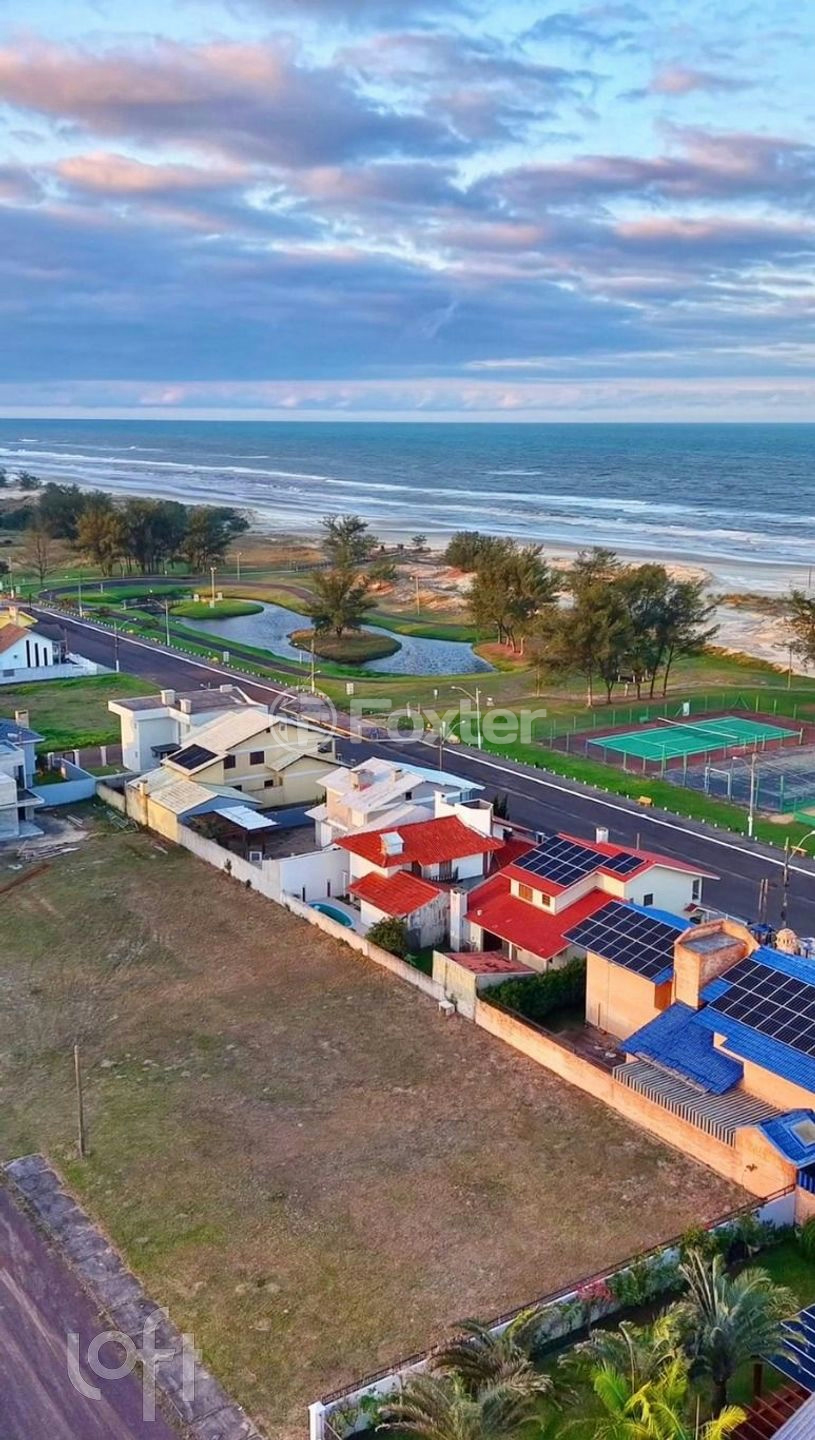Casa à venda com 2 quartos, 52m² - Foto 35
