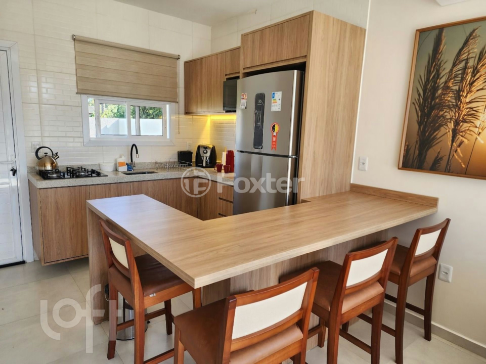 Casa à venda com 2 quartos, 52m² - Foto 10