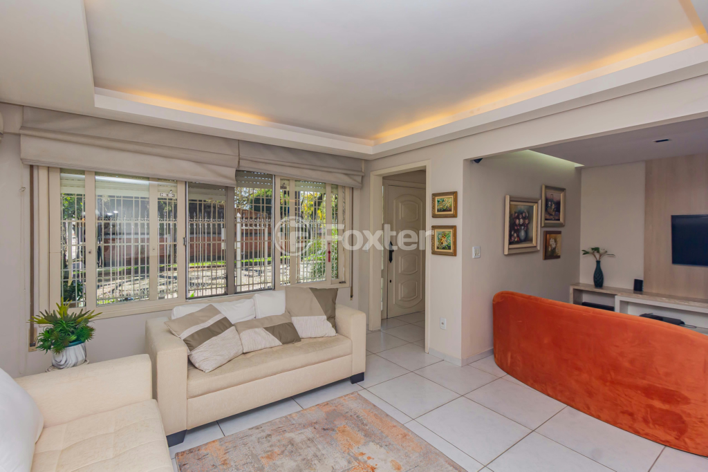 Casa à venda com 3 quartos, 164m² - Foto 3