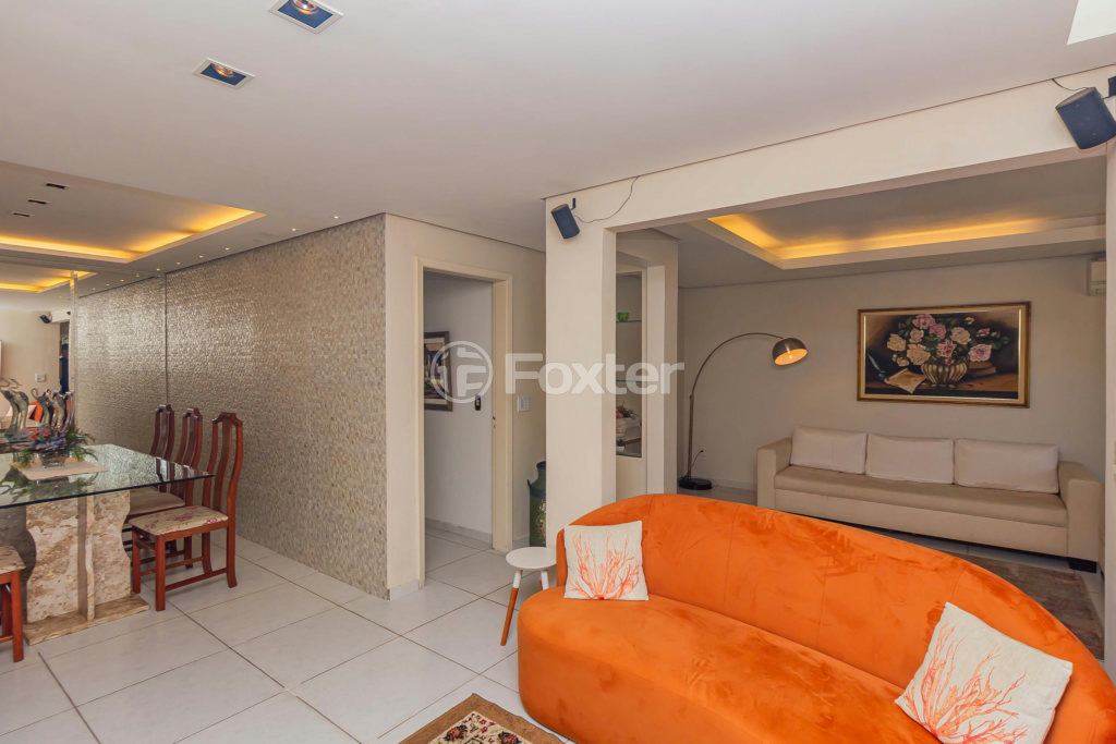 Casa à venda com 3 quartos, 164m² - Foto 7