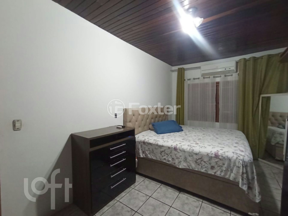 Casa à venda com 3 quartos, 70m² - Foto 8