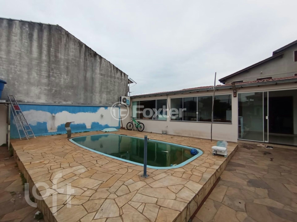 Casa à venda com 3 quartos, 70m² - Foto 16