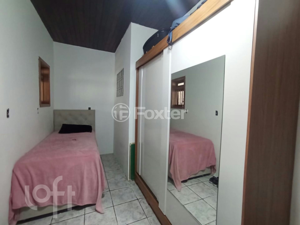 Casa à venda com 3 quartos, 70m² - Foto 12