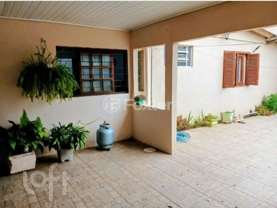 Casa à venda com 4 quartos, 260m² - Foto 12
