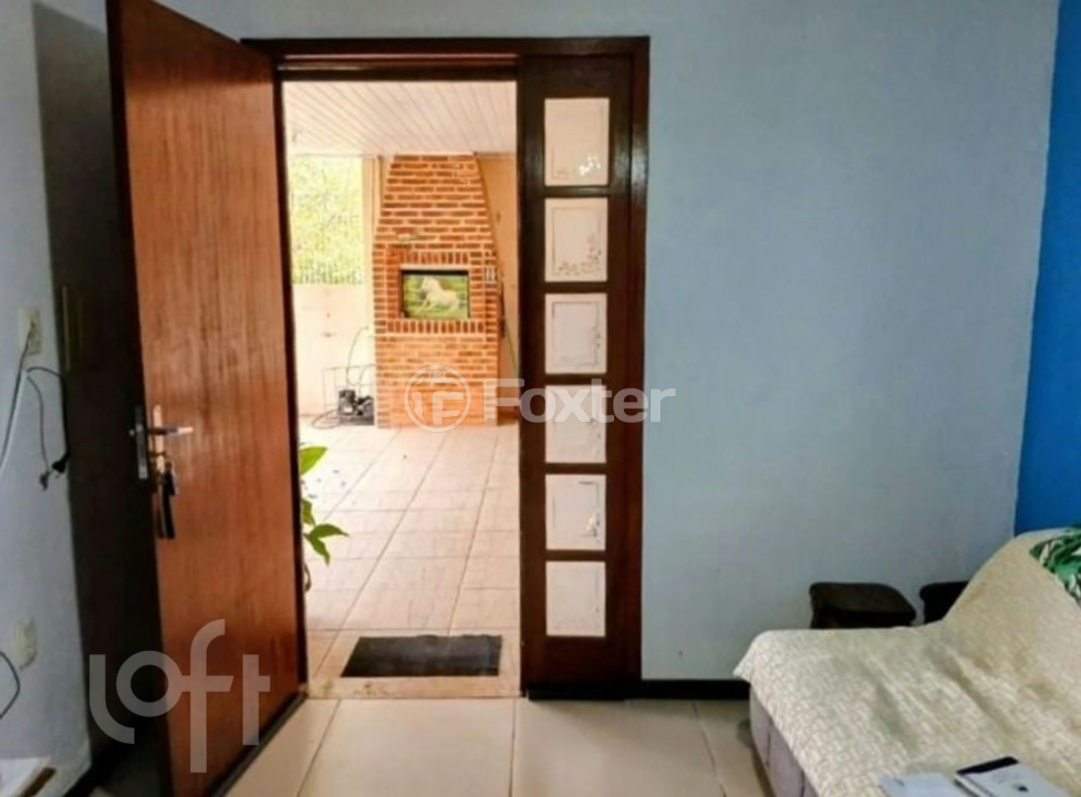Casa à venda com 4 quartos, 260m² - Foto 1
