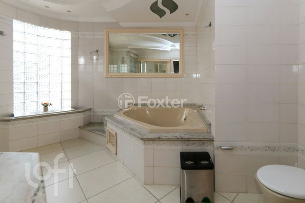Casa à venda com 6 quartos, 448m² - Foto 37