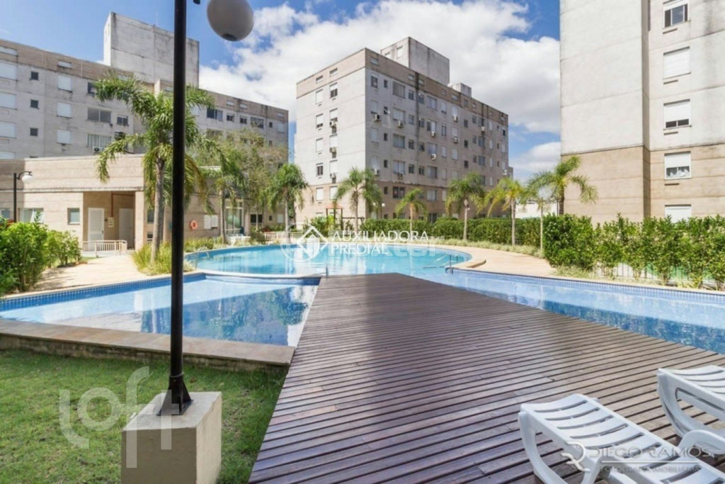 Apartamento à venda com 2 quartos, 45m² - Foto 47
