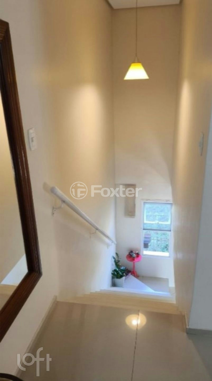 Casa à venda com 2 quartos, 94m² - Foto 5