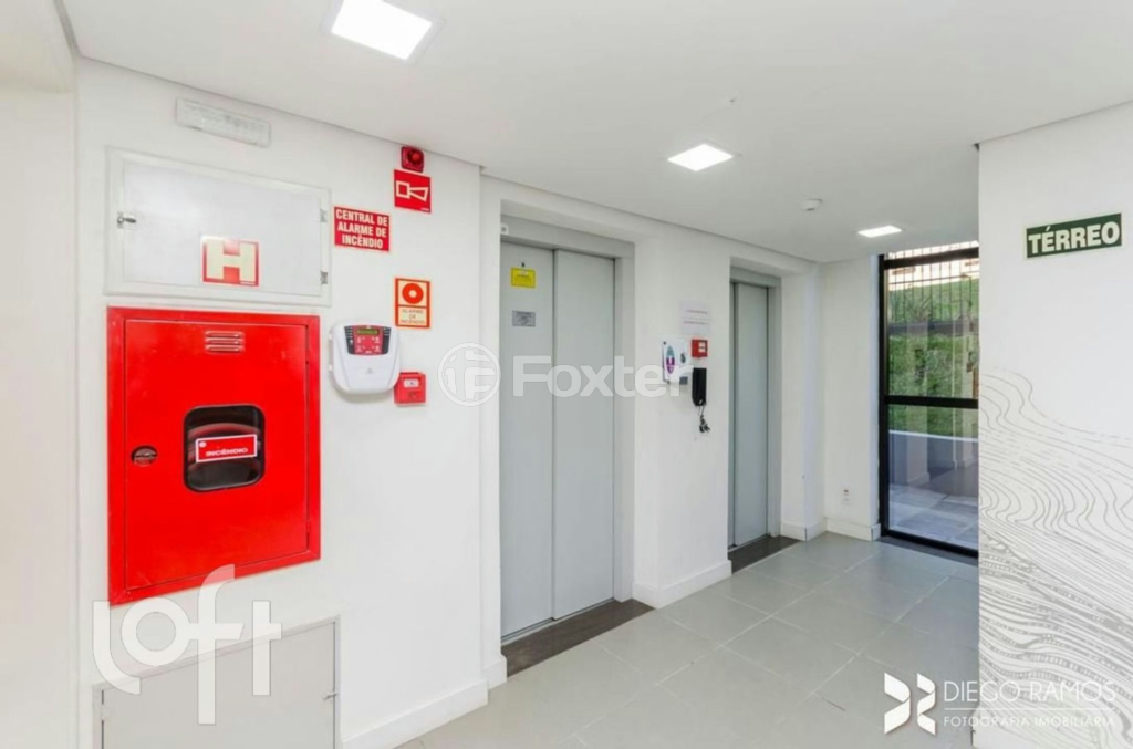 Apartamento à venda com 2 quartos, 87m² - Foto 4