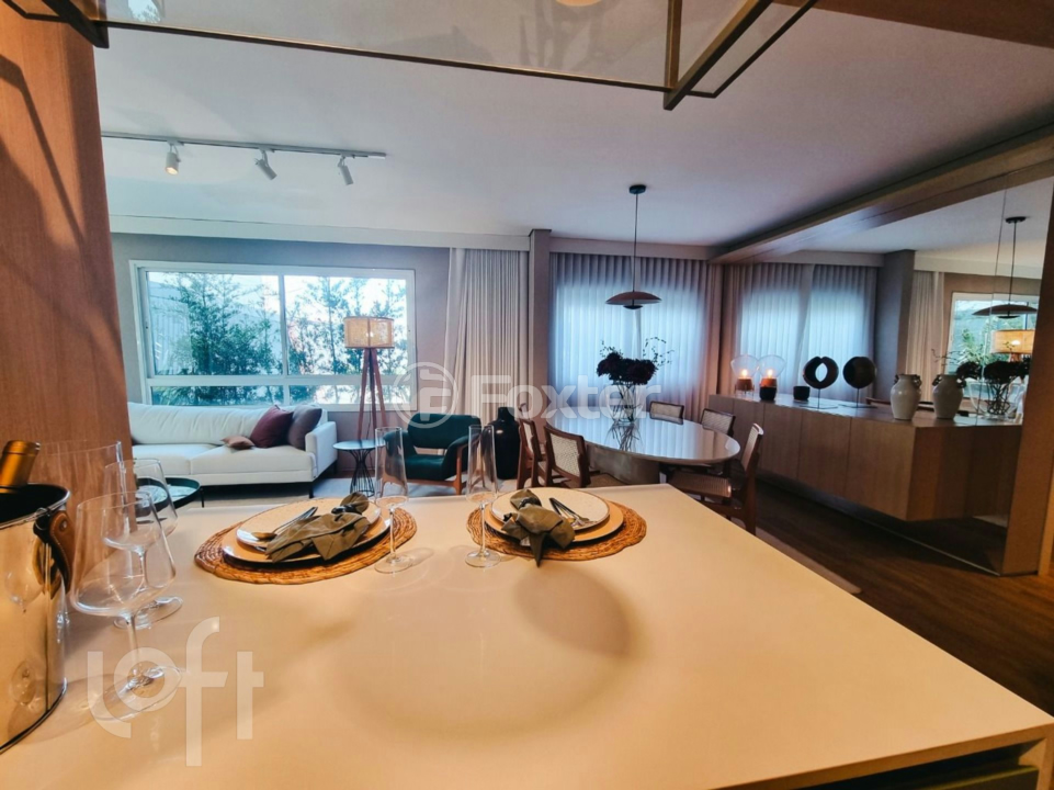 Apartamento à venda com 3 quartos, 67m² - Foto 3