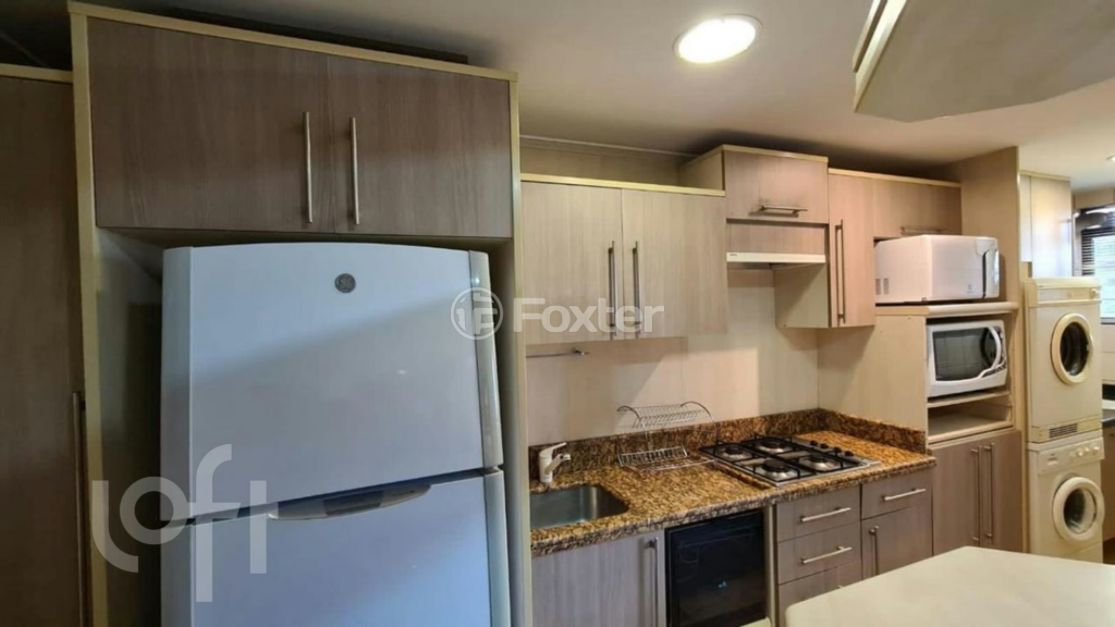 Apartamento à venda com 2 quartos, 73m² - Foto 3