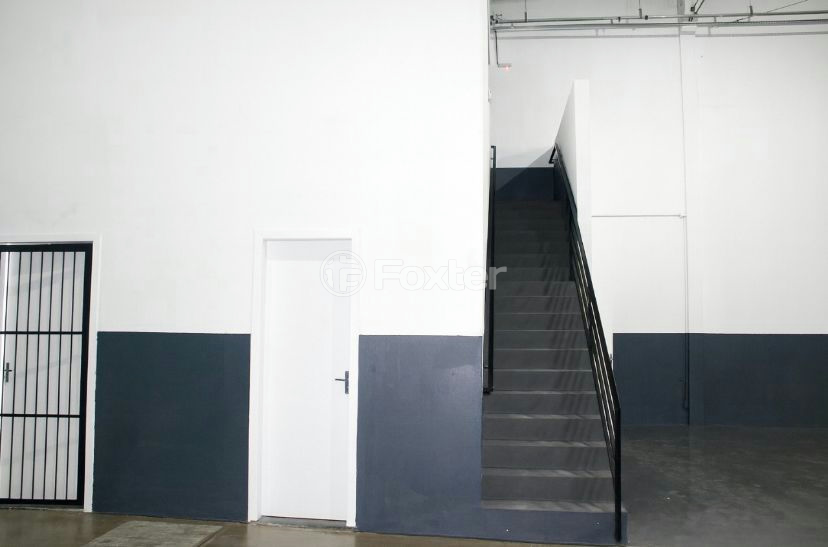 Depósito-Galpão-Armazém à venda, 747m² - Foto 7