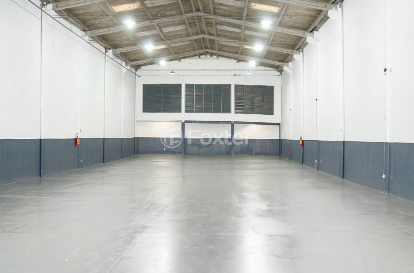 Depósito-Galpão-Armazém à venda, 747m² - Foto 3