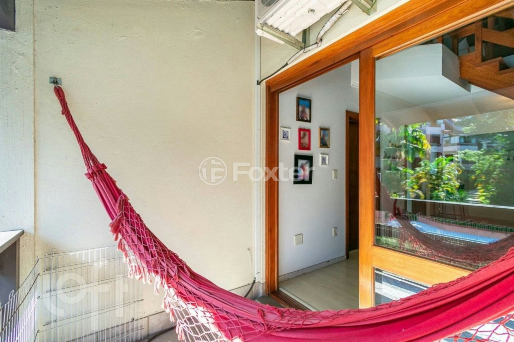 Cobertura à venda com 3 quartos, 154m² - Foto 4