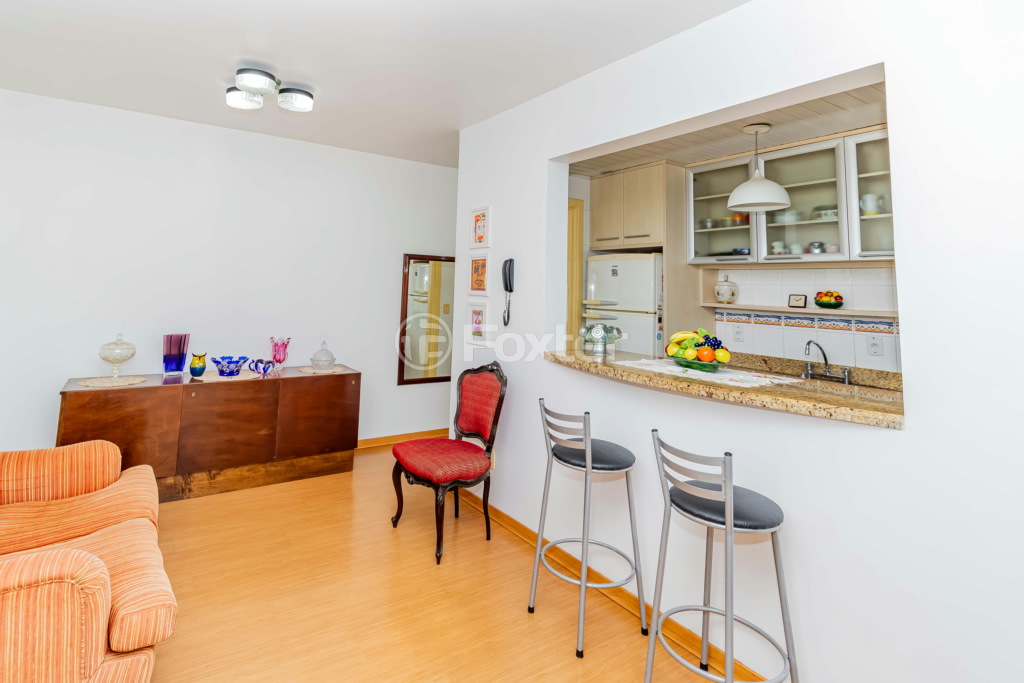 Apartamento à venda com 2 quartos, 55m² - Foto 7