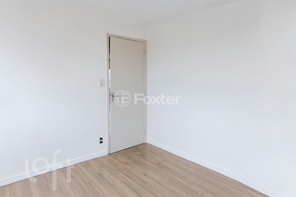 Apartamento à venda com 2 quartos, 70m² - Foto 7