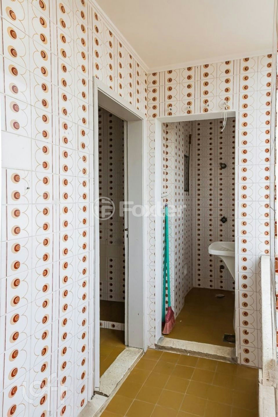 Apartamento à venda com 2 quartos, 70m² - Foto 14