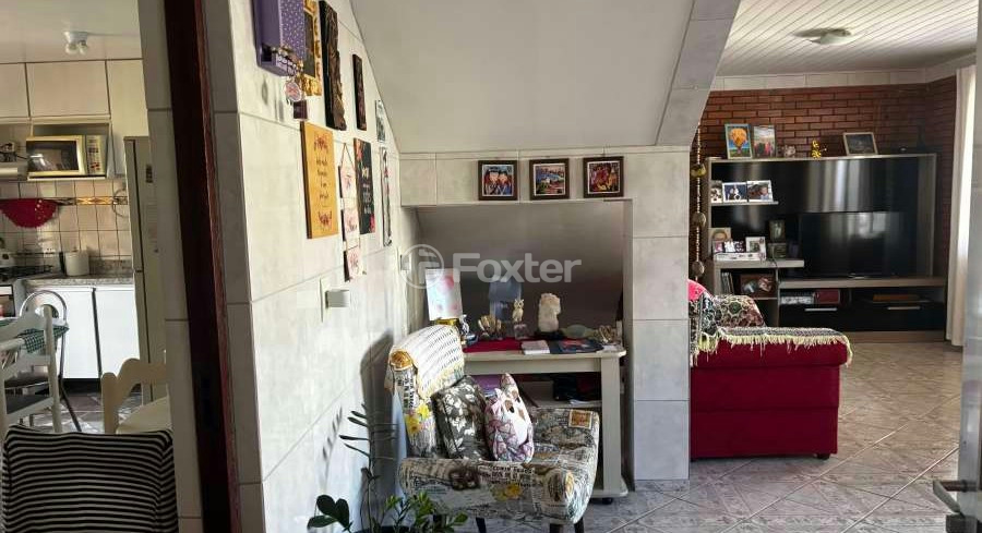Casa à venda com 2 quartos, 186m² - Foto 4