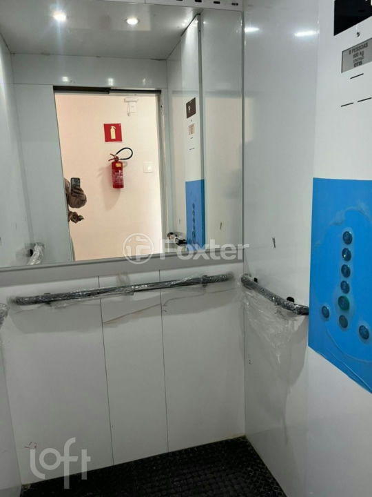 Apartamento à venda com 2 quartos, 38m² - Foto 27