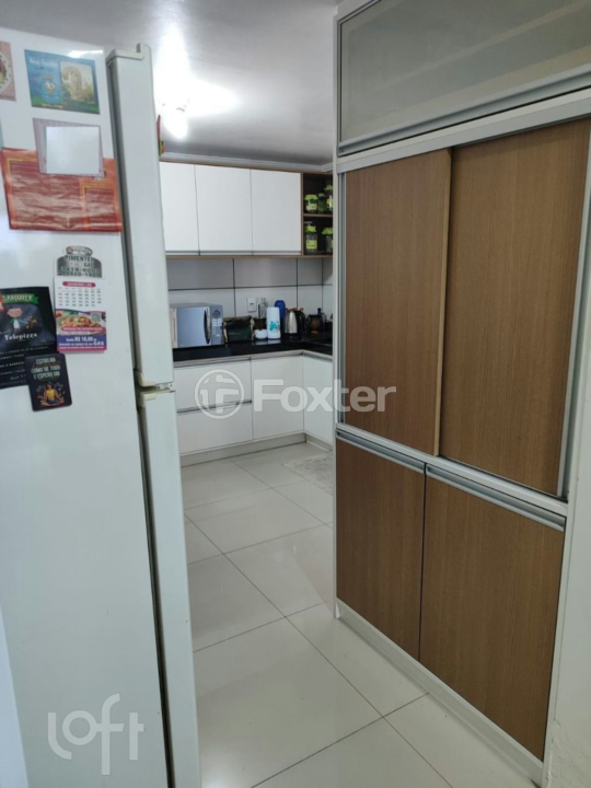 Casa à venda com 3 quartos, 98m² - Foto 8