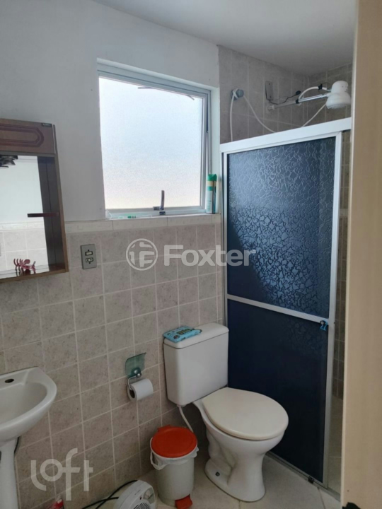 Casa à venda com 3 quartos, 98m² - Foto 17