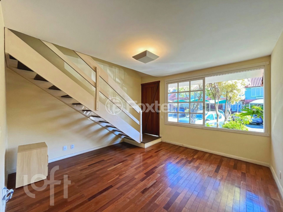 Casa de Condomínio à venda com 2 quartos, 78m² - Foto 1