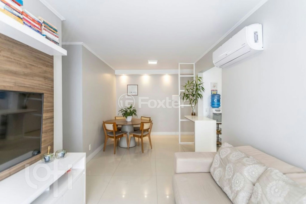 Apartamento à venda com 3 quartos, 71m² - Foto 4