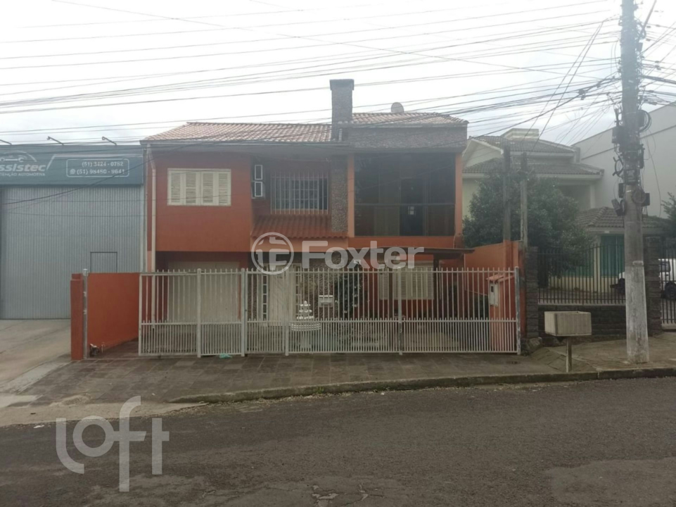 Casa à venda com 4 quartos, 250m² - Foto 27