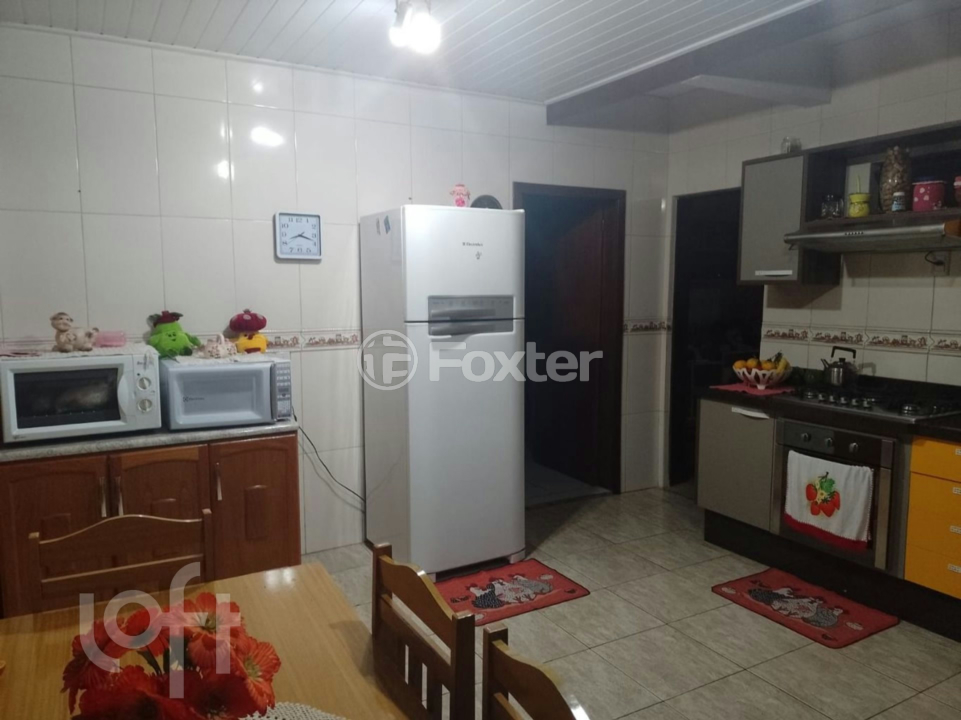 Casa à venda com 4 quartos, 250m² - Foto 15