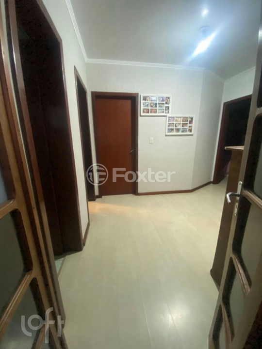 Casa à venda com 4 quartos, 250m² - Foto 21