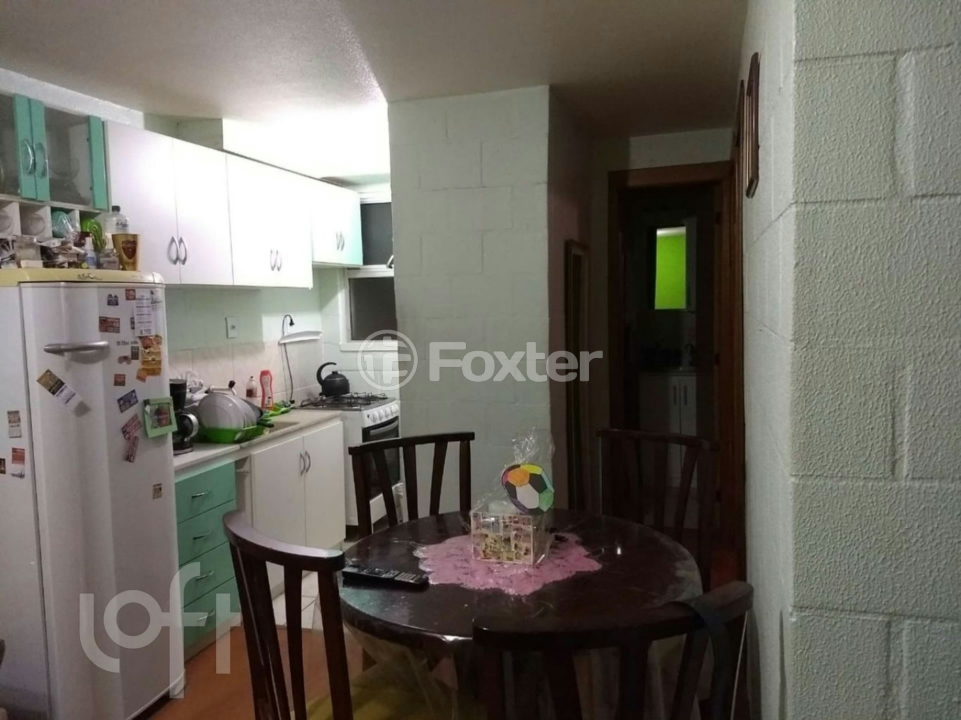 Apartamento à venda com 2 quartos, 39m² - Foto 11
