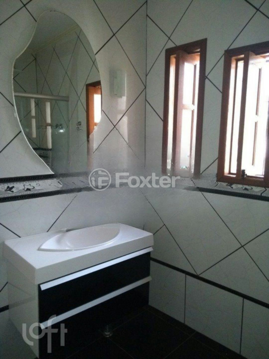 Casa à venda com 2 quartos, 100m² - Foto 13
