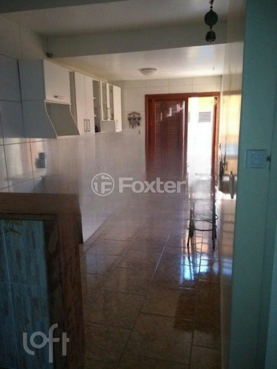 Casa à venda com 2 quartos, 100m² - Foto 7