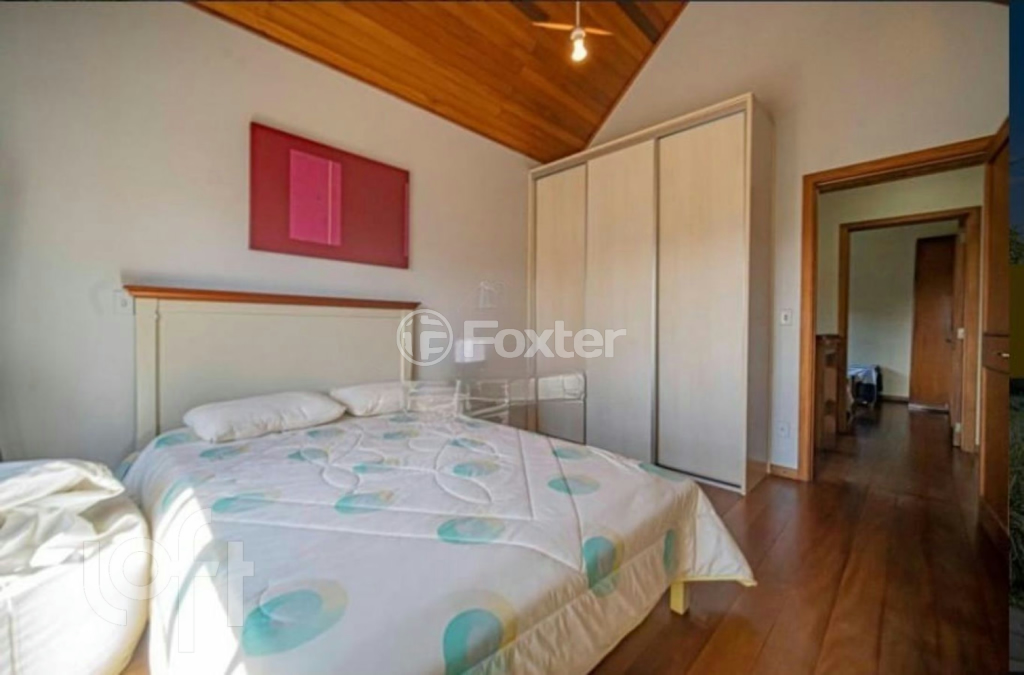 Casa de Condomínio à venda com 4 quartos, 216m² - Foto 25