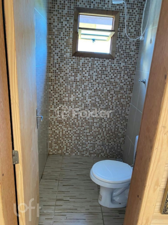 Casa à venda com 2 quartos, 66m² - Foto 4