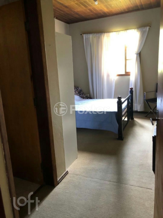 Casa à venda com 3 quartos, 78m² - Foto 12