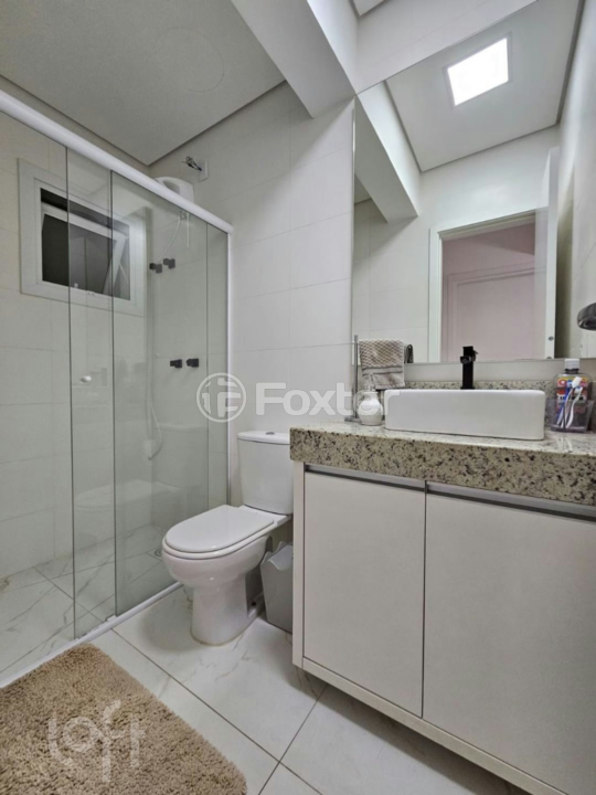 Apartamento à venda com 2 quartos, 66m² - Foto 15