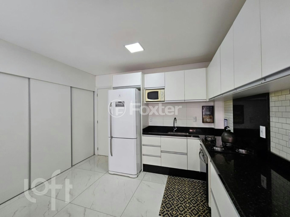 Apartamento à venda com 2 quartos, 66m² - Foto 8