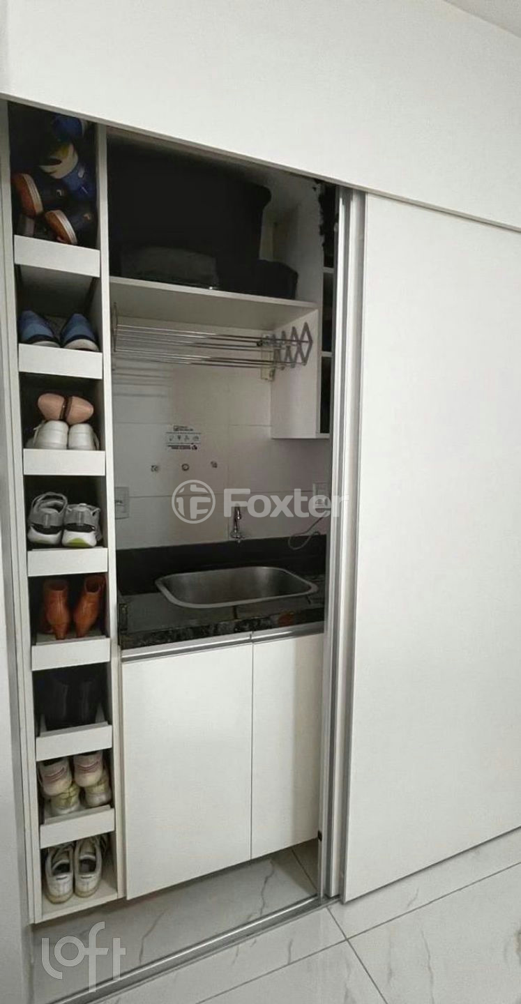 Apartamento à venda com 2 quartos, 66m² - Foto 17