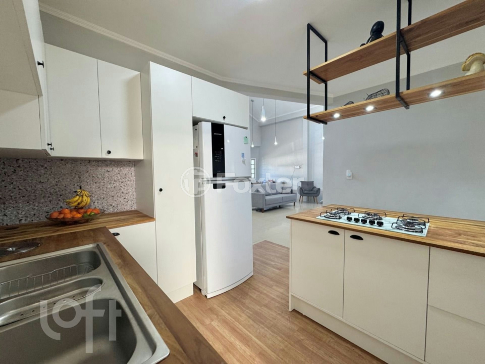 Casa à venda com 3 quartos, 174m² - Foto 9