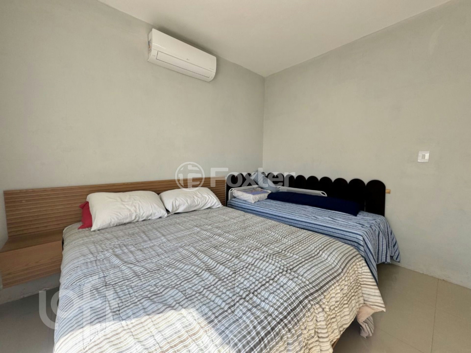 Casa à venda com 3 quartos, 174m² - Foto 19