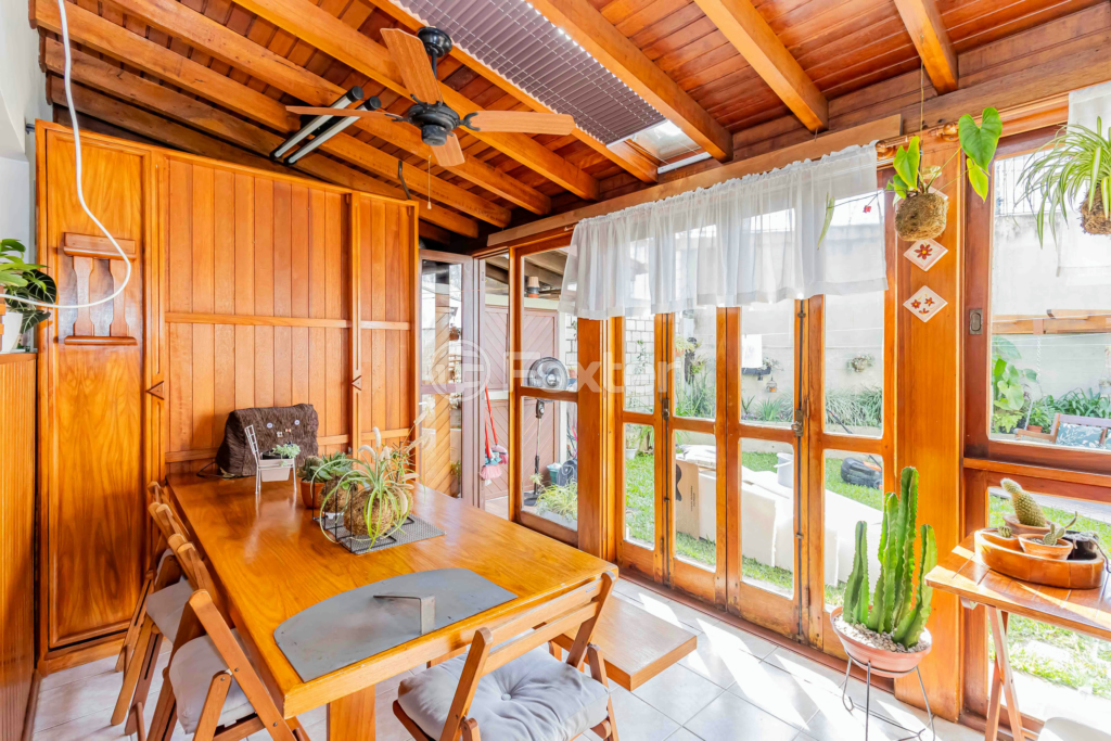 Casa de Condomínio à venda com 3 quartos, 126m² - Foto 4