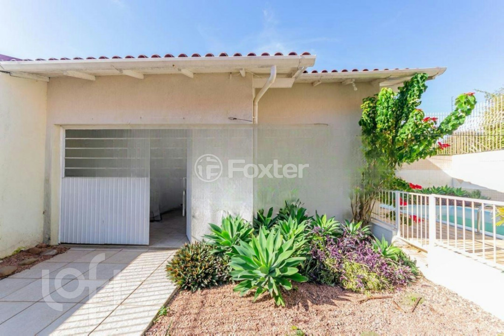 Casa à venda com 4 quartos, 274m² - Foto 9