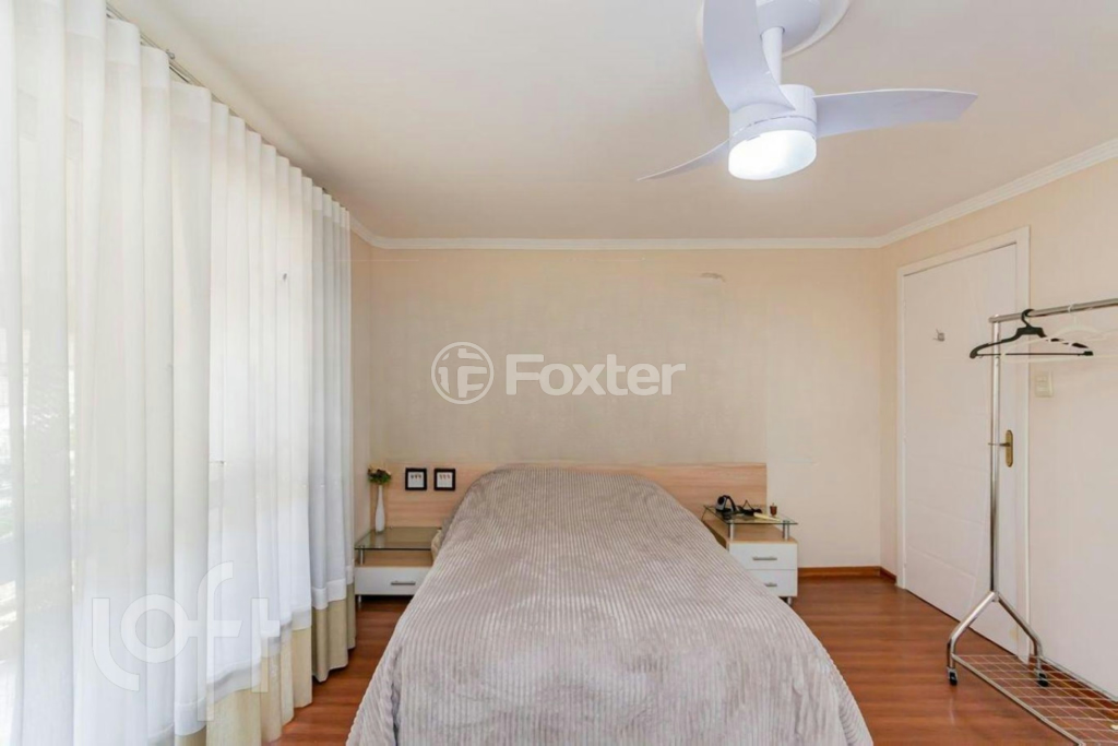 Casa à venda com 4 quartos, 274m² - Foto 10