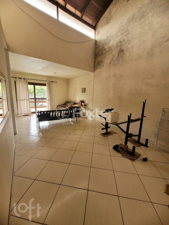Casa à venda com 6 quartos, 340m² - Foto 11
