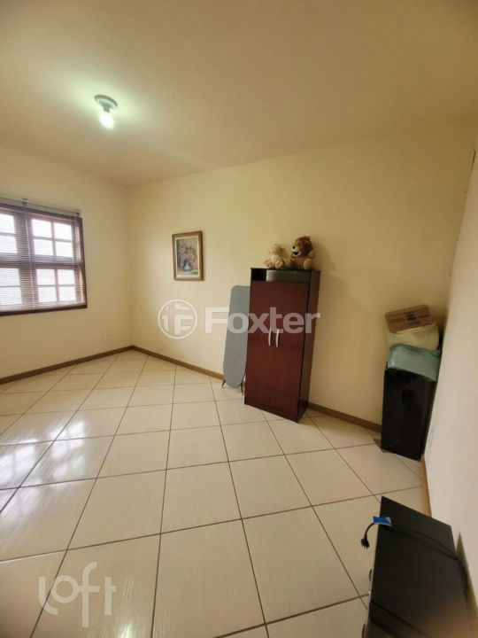 Casa à venda com 6 quartos, 340m² - Foto 7