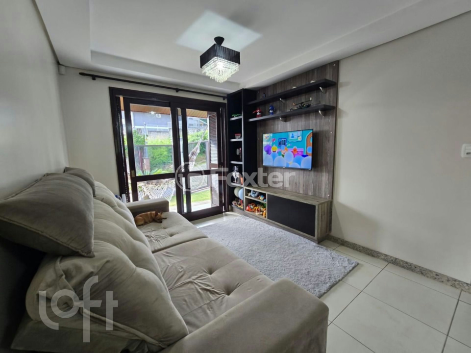 Casa à venda com 3 quartos, 140m² - Foto 1