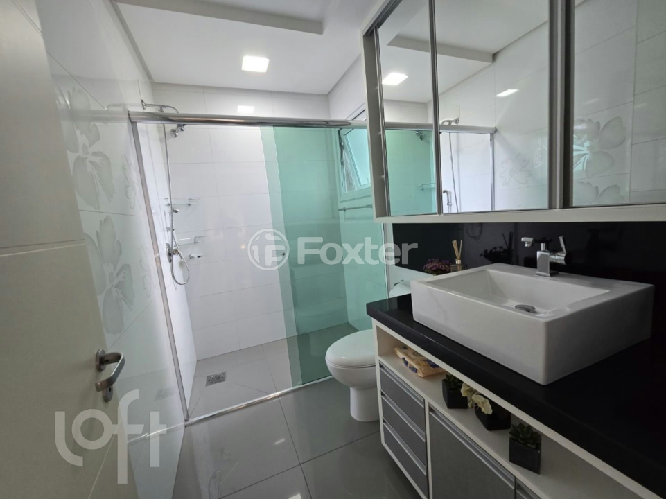 Casa à venda com 3 quartos, 207m² - Foto 9